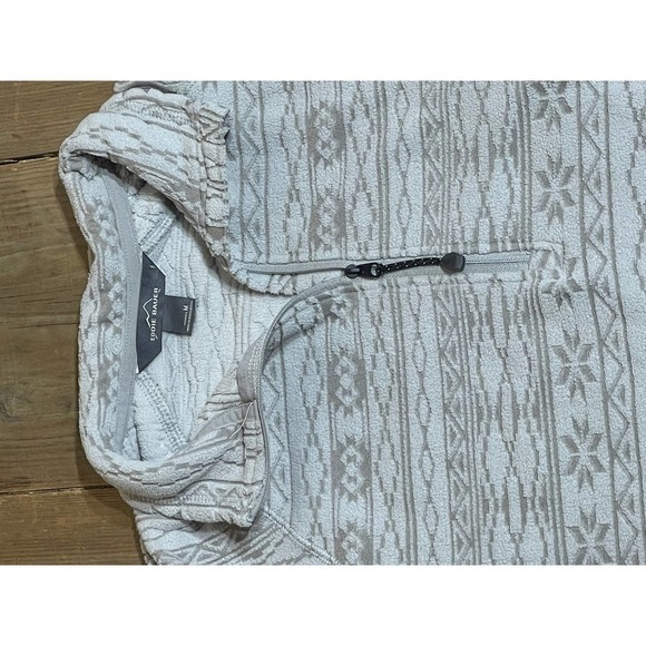 Women's Eddie Bauer 1/4 Zip Pullover. Fair Isle? Aztec? Size Medium - Picture 2 of 3